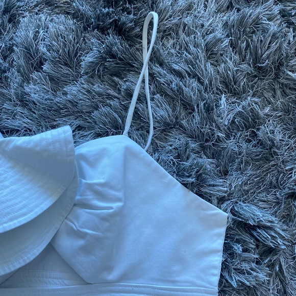 Fame and partners The Killing White ruffled cropped top - Picture 5 of 6